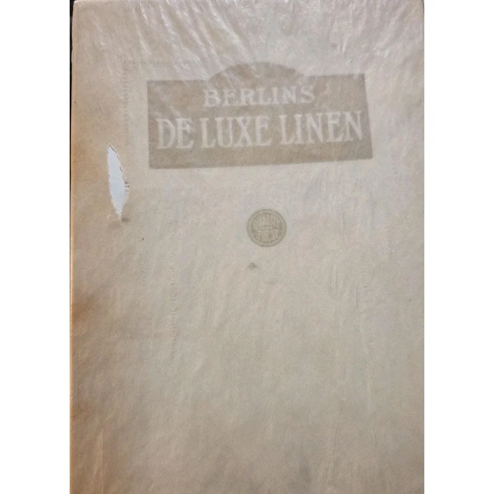Berlin's Deluxe Linen Box - NY- Vintage